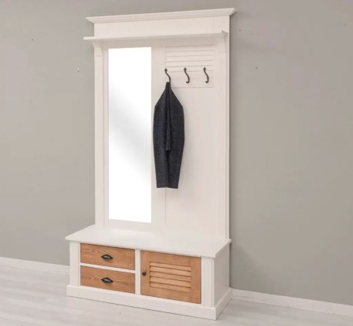 Casa Padrino Garderobe im Landhausstil, 121 x 41 x 210 cm Casa Padrino Garderobe im Landhausstil, 121 x 41 x 210 cm