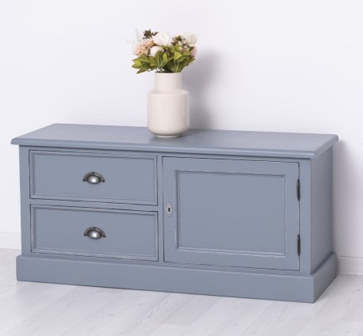 Casa Padrino TV Schrank im Landhausstil mit 1 Tür und 2 Schubladen, 120 x 40 x 57 cm