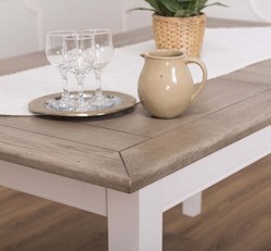 Casa Padrino Esstisch im Landhausstil mit Eichenholzplatte, 160 x 90 x 78 cm Casa Padrino Esstisch im Landhausstil mit Eichenholzplatte, 160 x 90 x 78 cm