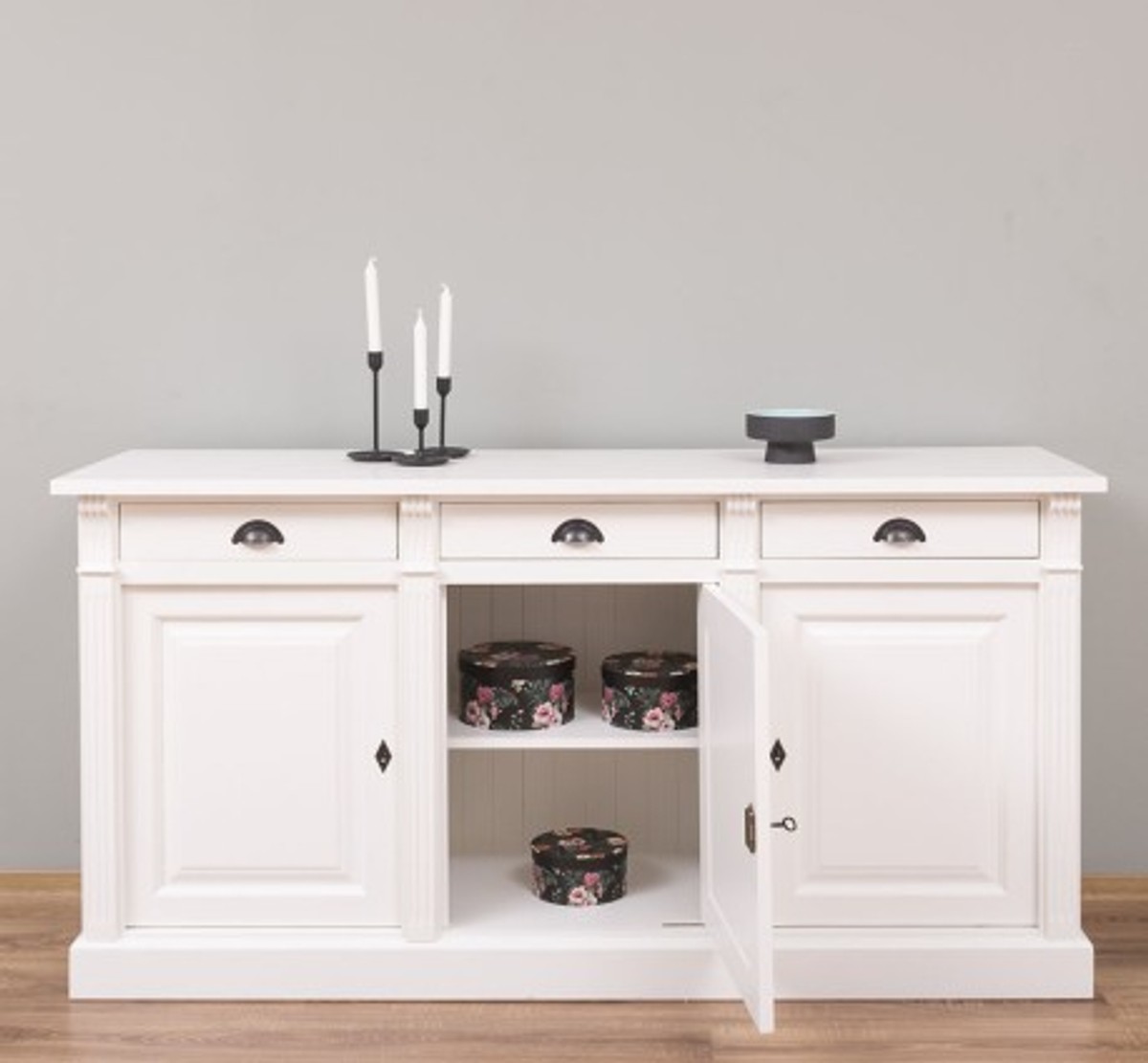 Casa Padrino Credenza stile country con 3 ante e 3 cassetti, 179 x 51 x 90 cm Casa Padrino Credenza stile country con 3 ante e 3 cassetti, 179 x 51 x 90 cm
