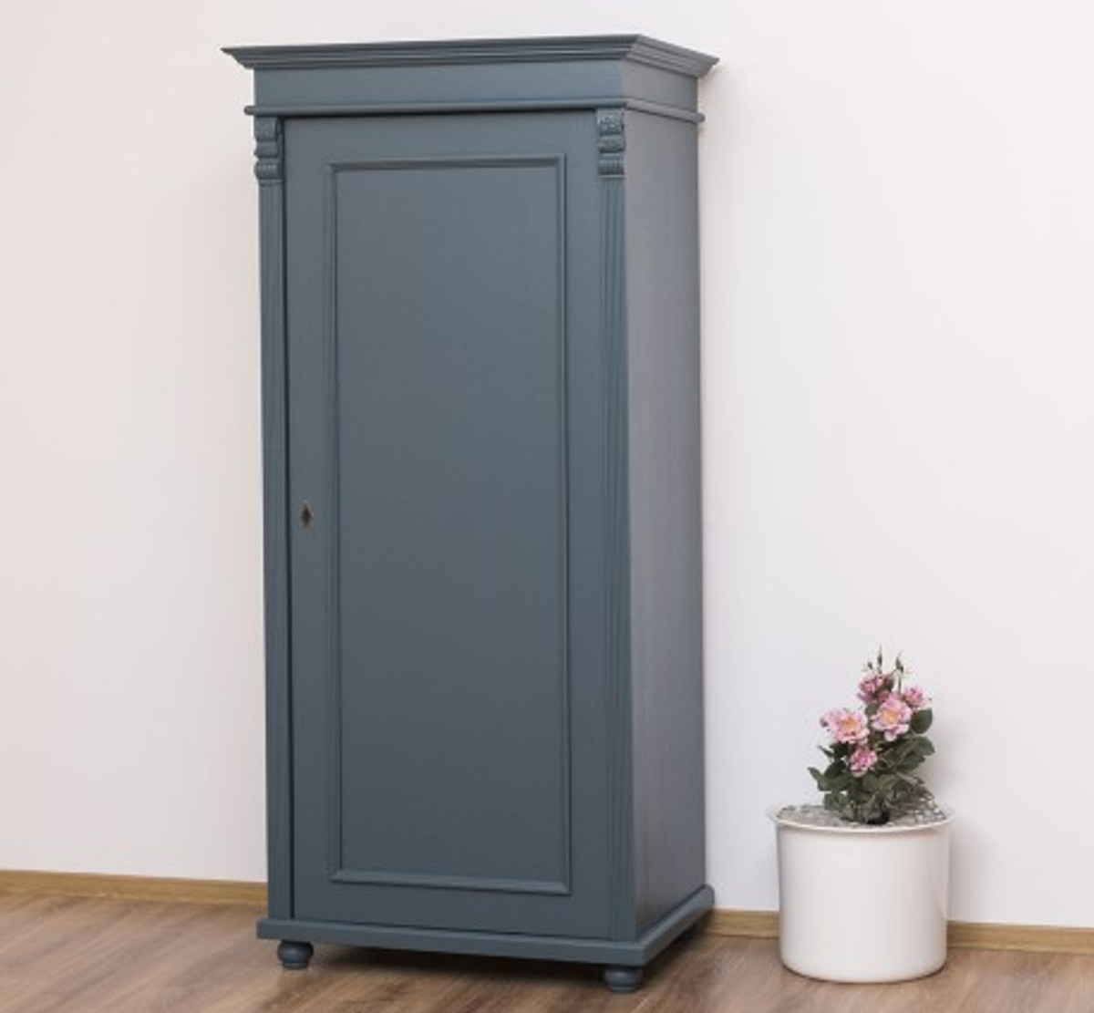 Casa Padrino Wardrobe Country Style with 1 door, 85 x 58 x 180 cm Casa Padrino Wardrobe Country Style with 1 door, 85 x 58 x 180 cm