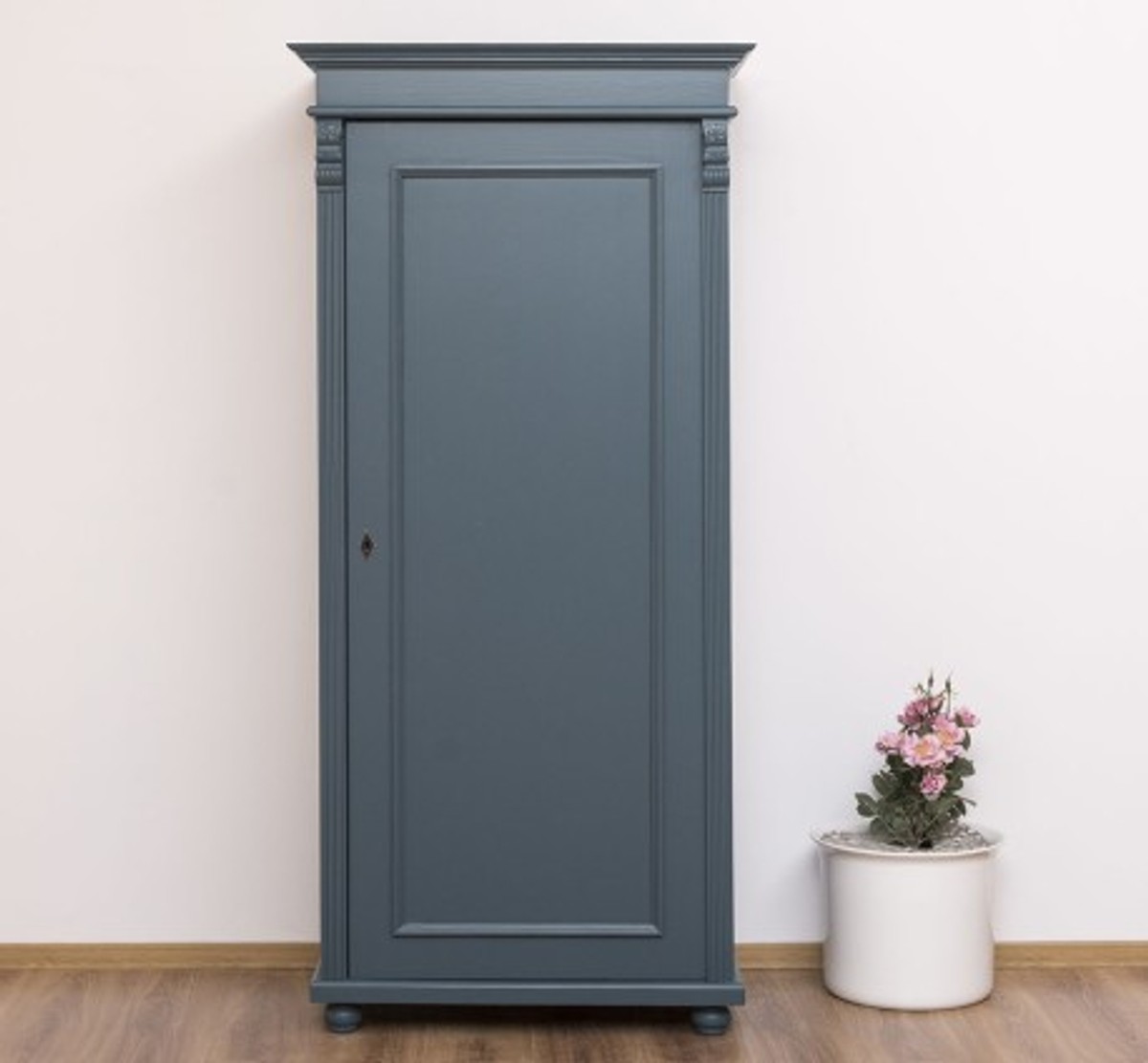 Casa Padrino Wardrobe Country Style with 1 door, 85 x 58 x 180 cm Casa Padrino Wardrobe Country Style with 1 door, 85 x 58 x 180 cm