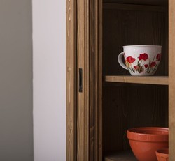 Casa Padrino Vitrina estilo rústico con 2 puertas correderas, 141 x 48 x 212 cm Casa Padrino Vitrina estilo rústico con 2 puertas correderas, 141 x 48 x 212 cm