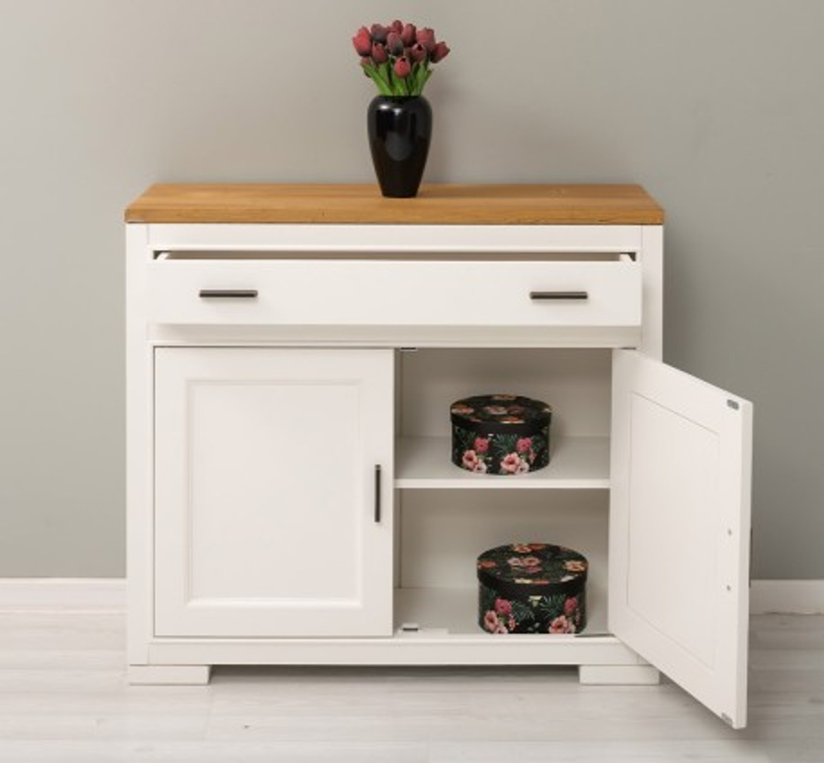Casa Padrino Kommode im Landhausstil mit 2 Türen und 1 Schublade, 100 x 35 x 90 cm Casa Padrino Kommode im Landhausstil mit 2 Türen und 1 Schublade, 100 x 35 x 90 cm