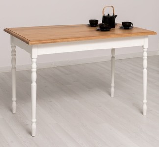 Casa Padrino Mesa de comedor estilo rústico con tablero de roble, 120 x 70 x 78 cm Casa Padrino Mesa de comedor estilo rústico con tablero de roble, 120 x 70 x 78 cm