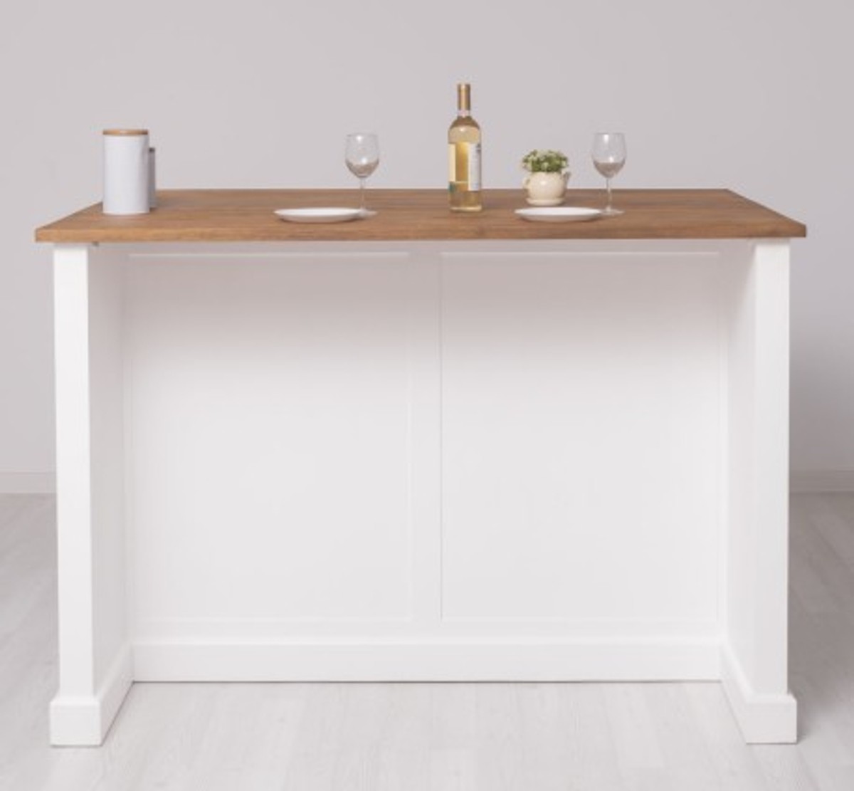 Casa Padrino Küchenschrank im Landhausstil mit Eichenholzplatte, 160 x 110 x 110 cm Casa Padrino Küchenschrank im Landhausstil mit Eichenholzplatte, 160 x 110 x 110 cm