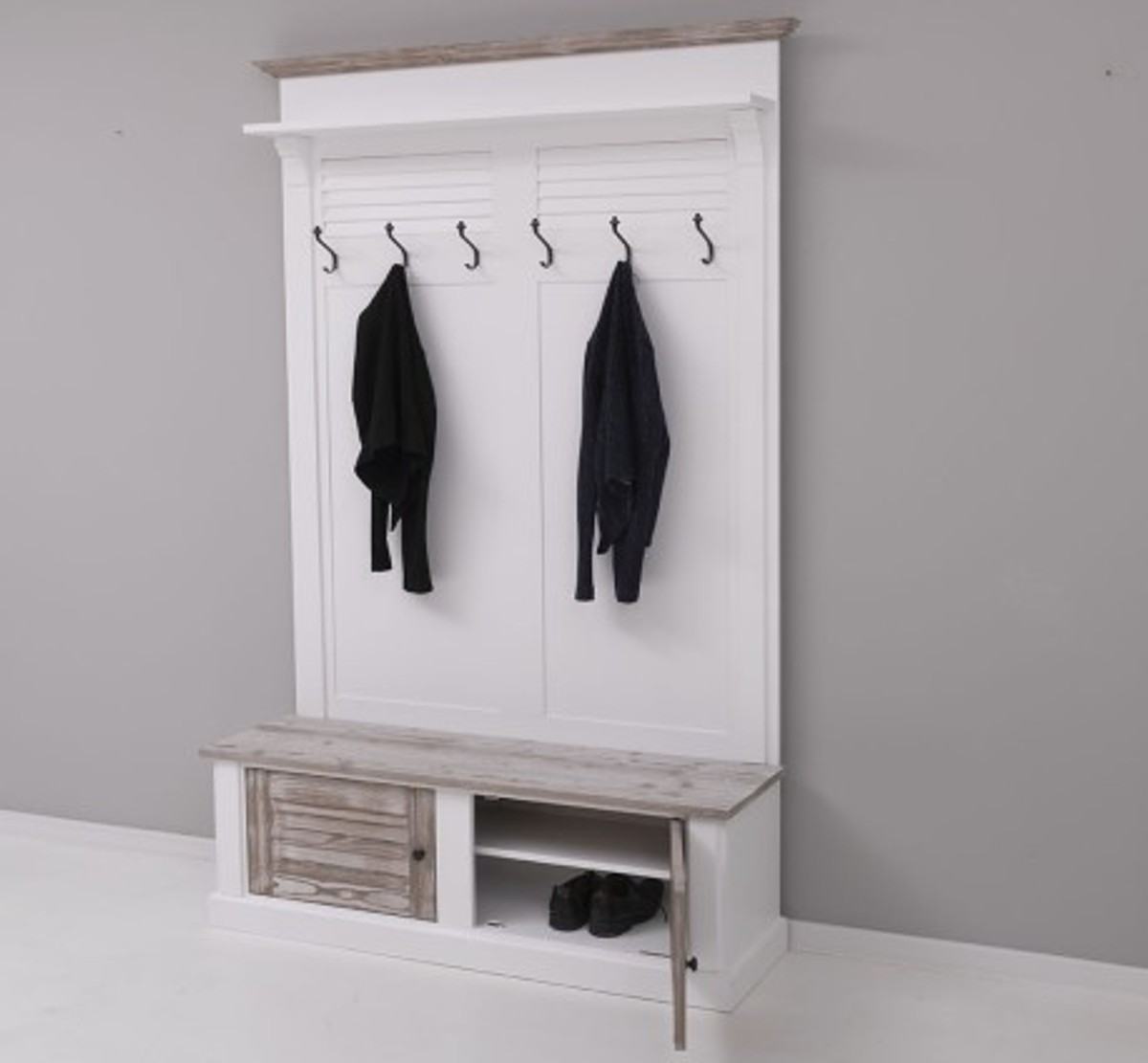 Casa Padrino Portemanteau style campagne avec 2 portes, 140 x 41 x 210 cm Casa Padrino Portemanteau style campagne avec 2 portes, 140 x 41 x 210 cm