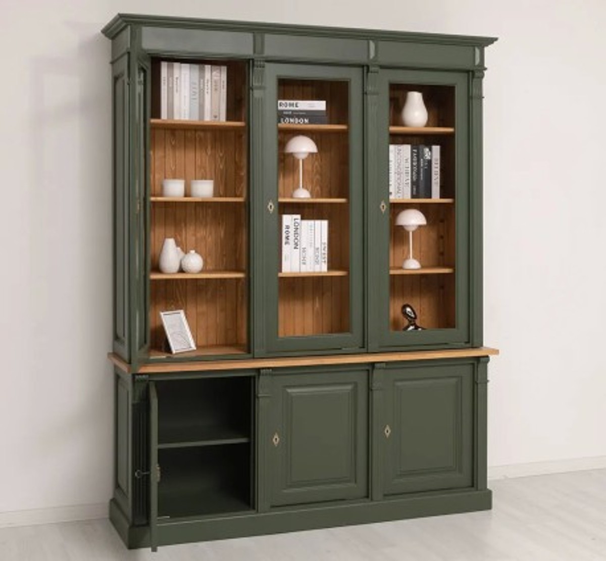 Casa Padrino Vetrina stile country con 3 ante, 183 x 51 x 228 cm Casa Padrino Vetrina stile country con 3 ante, 183 x 51 x 228 cm