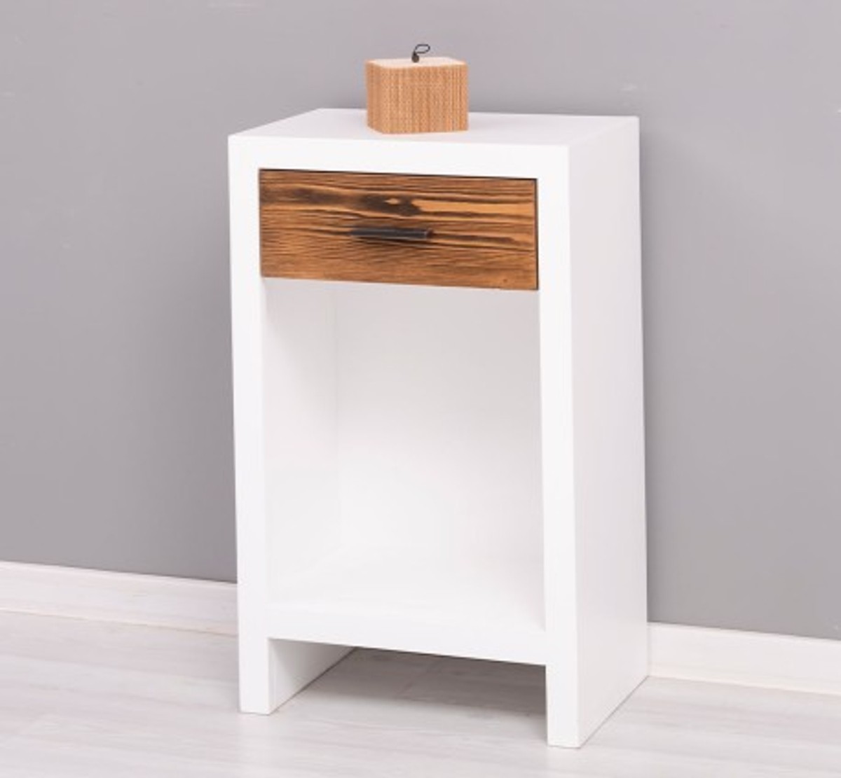 Casa Padrino Mesita de noche estilo rústico con 1 cajón, 45 x 30 x 74 cm Casa Padrino Mesita de noche estilo rústico con 1 cajón, 45 x 30 x 74 cm