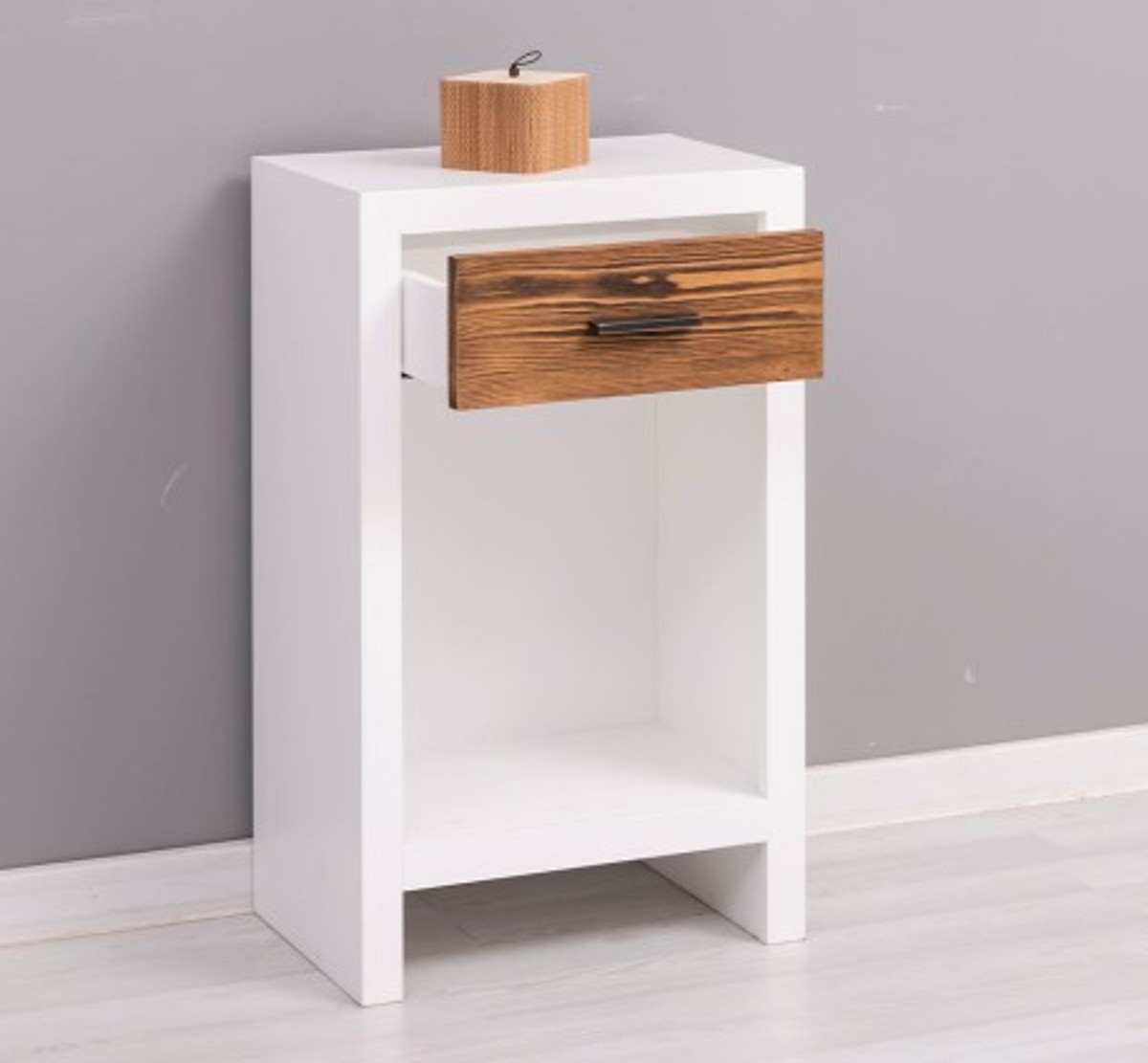 Casa Padrino Mesita de noche estilo rústico con 1 cajón, 45 x 30 x 74 cm Casa Padrino Mesita de noche estilo rústico con 1 cajón, 45 x 30 x 74 cm