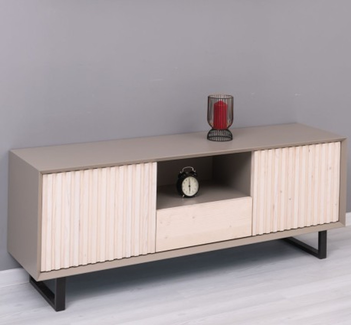 Casa Padrino Mueble de TV estilo rústico con 2 puertas y 1 cajón, 160 x 40 x 60 cm Casa Padrino Mueble de TV estilo rústico con 2 puertas y 1 cajón, 160 x 40 x 60 cm