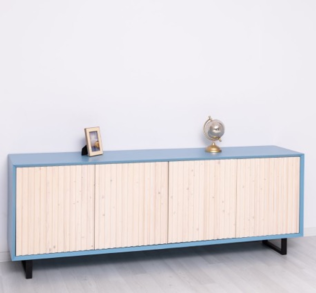 Casa Padrino Cassettiera stile country con 4 ante, 214 x 50 x 78 cm Casa Padrino Cassettiera stile country con 4 ante, 214 x 50 x 78 cm