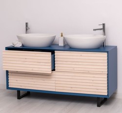 Casa Padrino Waschtisch im Landhausstil mit 4 Schubladen, 150 x 50 x 76 cm Casa Padrino Waschtisch im Landhausstil mit 4 Schubladen, 150 x 50 x 76 cm