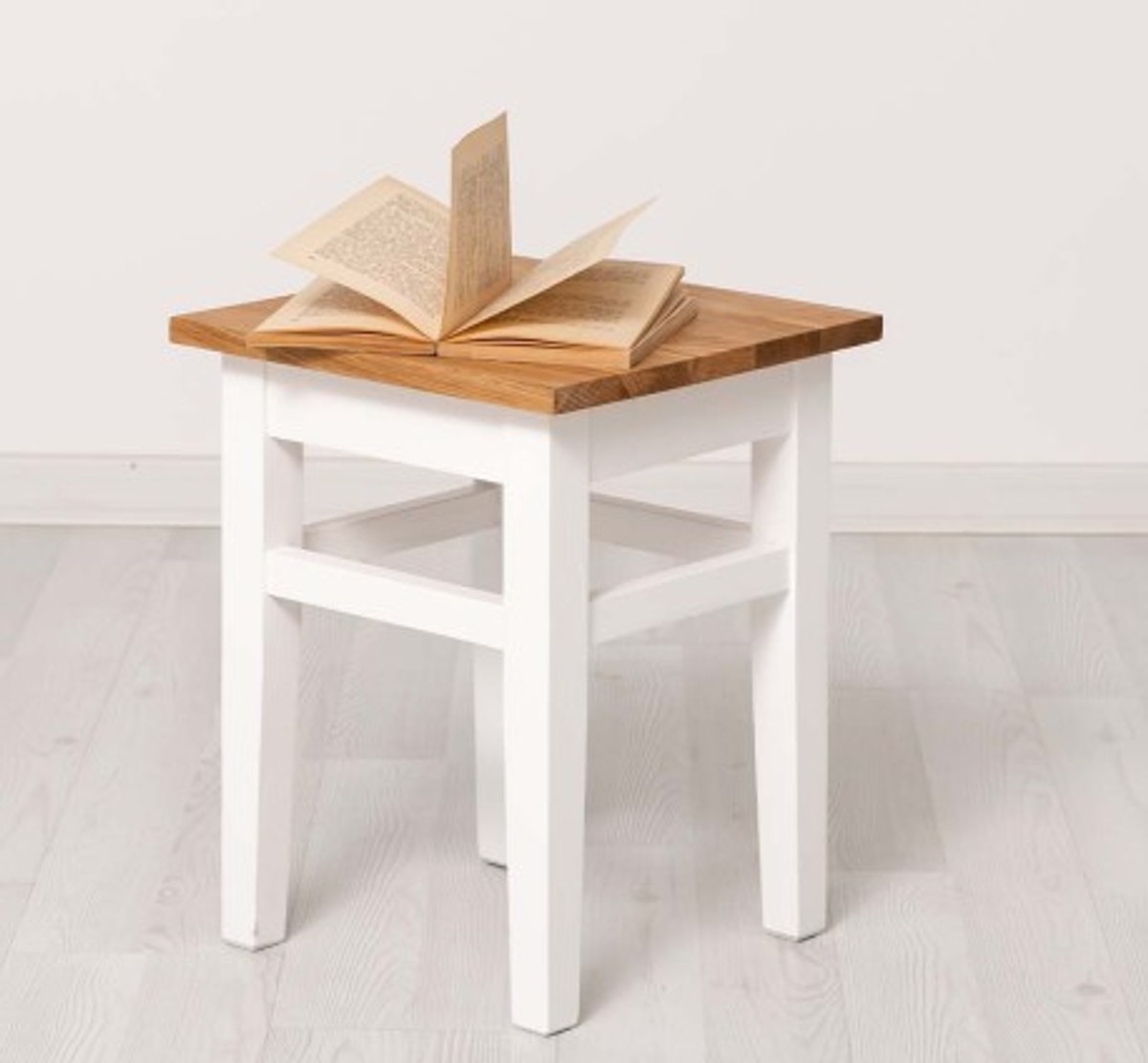 Casa Padrino Sedia stile country con piano in rovere, 35 x 35 x 45 cm Casa Padrino Sedia stile country con piano in rovere, 35 x 35 x 45 cm
