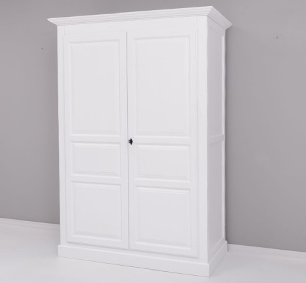 Casa Padrino Cabinet Country Style with 2 doors, 149 x 67 x 210 cm Casa Padrino Cabinet Country Style with 2 doors, 149 x 67 x 210 cm