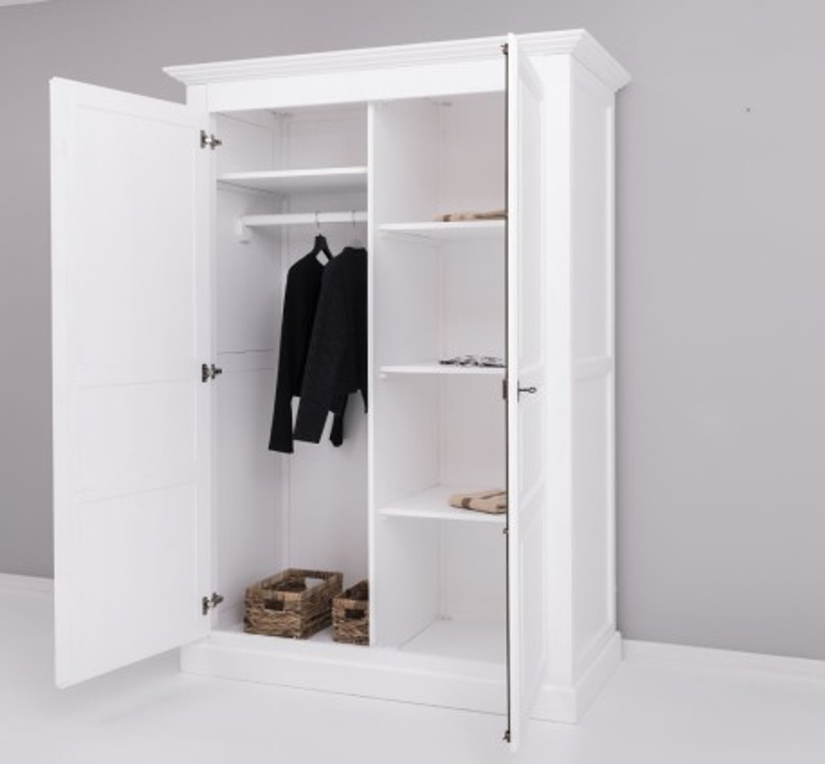 Casa Padrino Cabinet Country Style with 2 doors, 149 x 67 x 210 cm Casa Padrino Cabinet Country Style with 2 doors, 149 x 67 x 210 cm