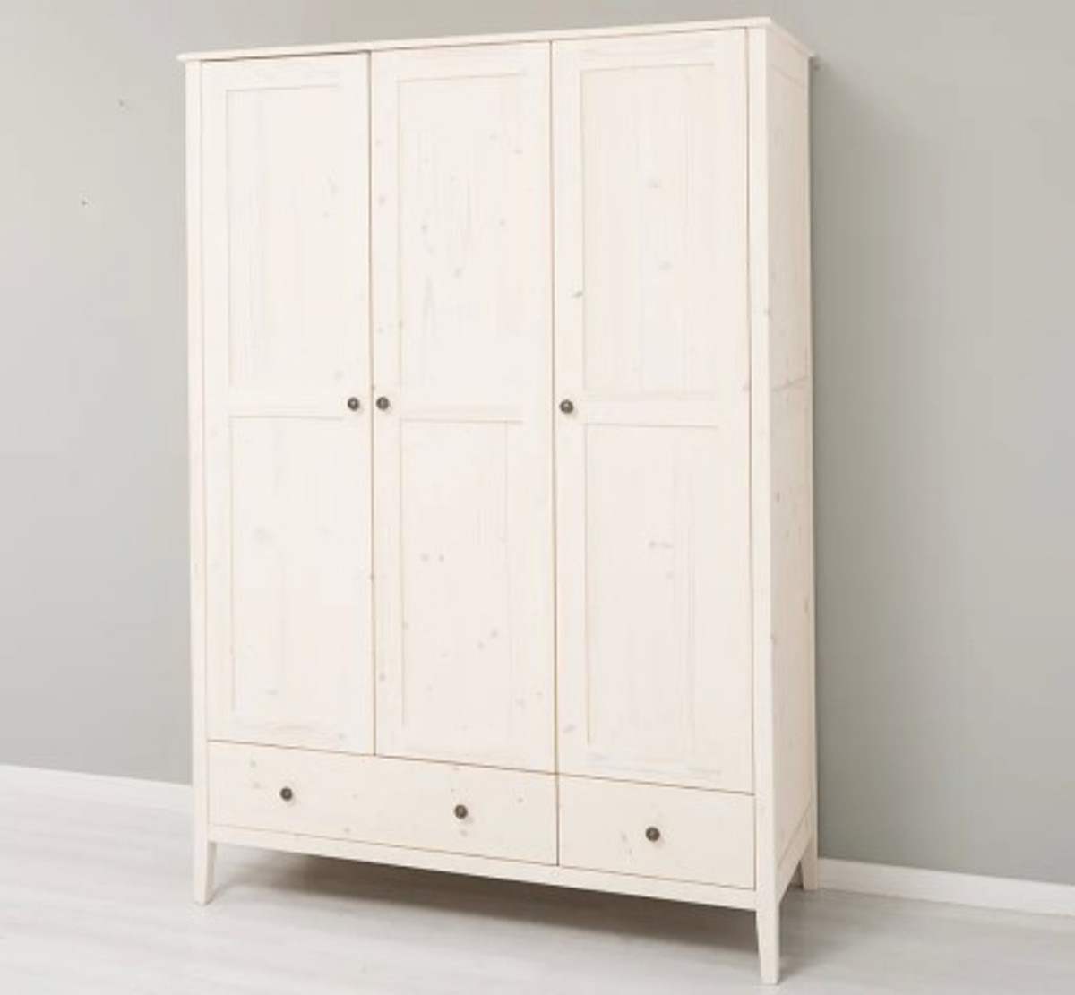 Casa Padrino Wardrobe Country Style with 3 doors, 141 x 55 x 200 cm Casa Padrino Wardrobe Country Style with 3 doors, 141 x 55 x 200 cm