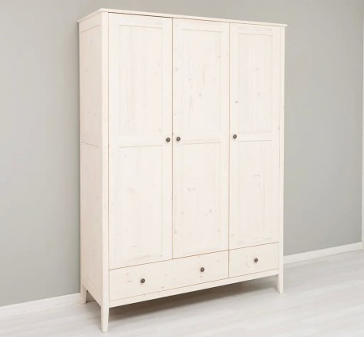 Casa Padrino Wardrobe Country Style with 3 doors, 141 x 55 x 200 cm Casa Padrino Wardrobe Country Style with 3 doors, 141 x 55 x 200 cm