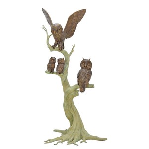 Casa Padrino Luxury Bronze Sculpture Owl Family in a Tree Bronze / Green 120 x H. 189 cm - Large Bronze Figure - Decorative Figure Casa Padrino Luxury Bronze Sculpture Owl Family in a Tree Bronze / Green 120 x H. 189 cm - Large Bronze Figure - Decorative Figure