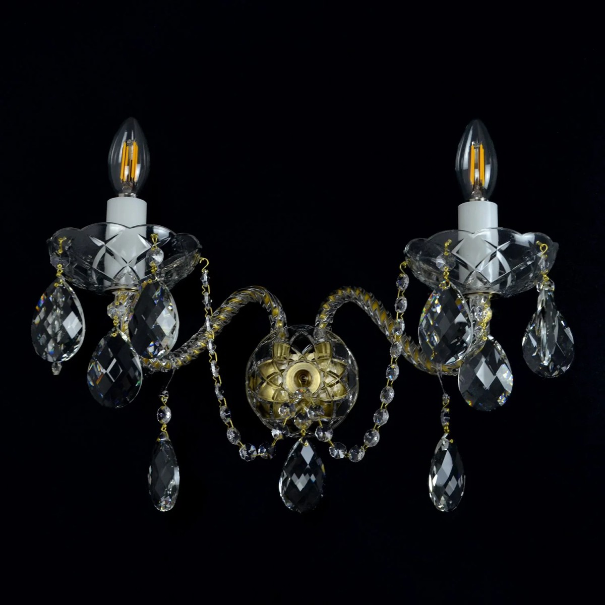 Casa Padrino Lampada da parete in cristallo barocco di lusso Oro 40 x 20 x H. 24 cm - Sontuosa Lampada da parete in ottone con cristallo di Boemia - Mobili barocchi - Nobile e sontuoso Casa Padrino Lampada da parete in cristallo barocco di lusso Oro 40 x 20 x H. 24 cm - Sontuosa Lampada da parete in ottone con cristallo di Boemia - Mobili barocchi - Nobile e sontuoso