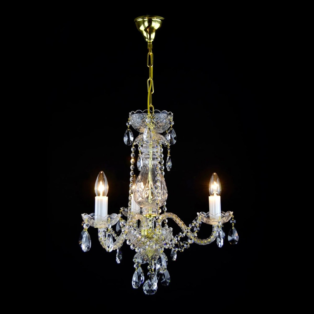 Casa Padrino Luxury Baroque Crystal Chandelier Gold Ø 40 x H. 52 cm - Magnificent Brass Chandelier with Bohemian Crystal Glass - Baroque Furniture - Noble & Magnificent Casa Padrino Luxury Baroque Crystal Chandelier Gold Ø 40 x H. 52 cm - Magnificent Brass Chandelier with Bohemian Crystal Glass - Baroque Furniture - Noble & Magnificent
