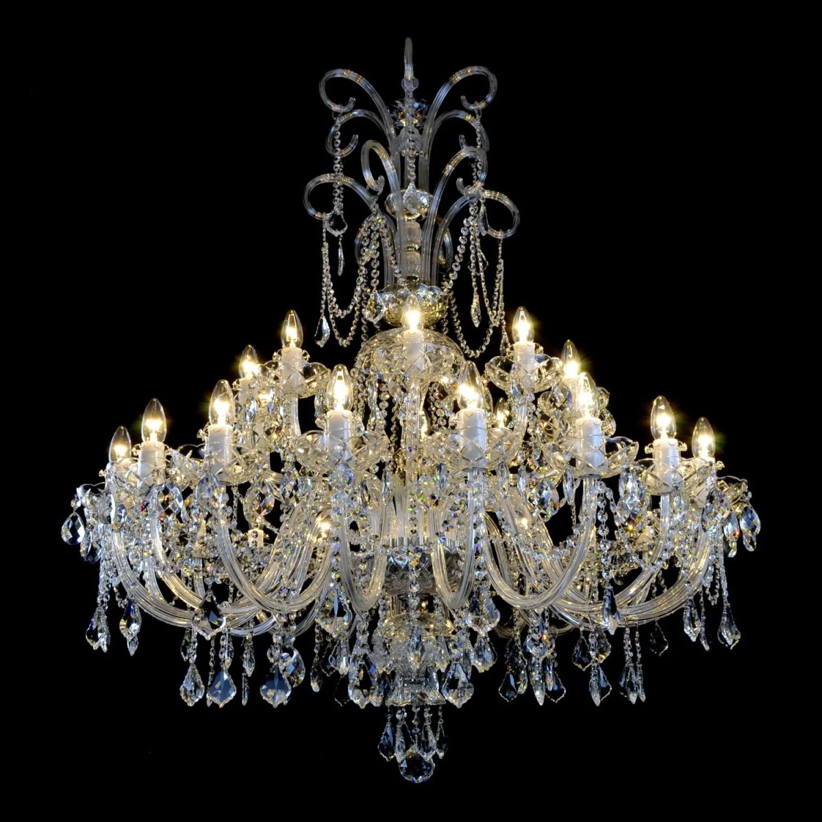 Casa Padrino Luxus Barock Kristall Kronleuchter Silber Ø 114 x H. 170 cm - Prunkvolle Messing Kronleuchter mit böhmischem Kristallglas - Barock Möbel - Edel & Prunkvoll Casa Padrino Luxus Barock Kristall Kronleuchter Silber Ø 114 x H. 170 cm - Prunkvolle Messing Kronleuchter mit böhmischem Kristallglas - Barock Möbel - Edel & Prunkvoll