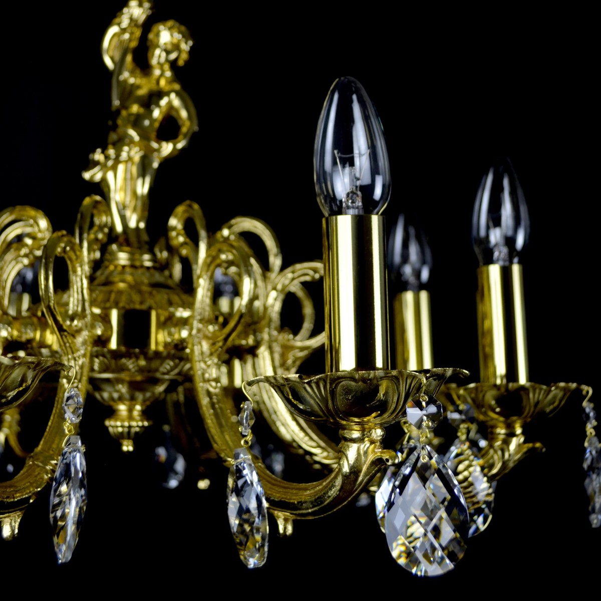 Casa Padrino Luxus Barock Kristall Kronleuchter Gold Ø 55 x H. 36 cm - Prunkvolle Messing Kronleuchter mit böhmischem Kristallglas - Barock Möbel - Edel & Prunkvoll Casa Padrino Luxus Barock Kristall Kronleuchter Gold Ø 55 x H. 36 cm - Prunkvolle Messing Kronleuchter mit böhmischem Kristallglas - Barock Möbel - Edel & Prunkvoll