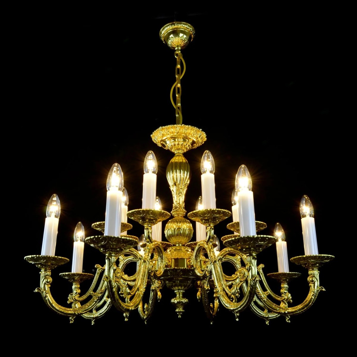 Casa Padrino Lustre en cristal baroque de luxe Or Ø 80 x H. 54 cm - Somptueuse Lustre en laiton avec cristal de Bohême - Meubles baroques - Noble & somptueux Casa Padrino Lustre en cristal baroque de luxe Or Ø 80 x H. 54 cm - Somptueuse Lustre en laiton avec cristal de Bohême - Meubles baroques - Noble & somptueux