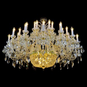 Casa Padrino Luxus Barock Kristall Kronleuchter Gold Ø 140 x H. 120 cm - Prunkvolle Messing Kronleuchter mit böhmischem Kristallglas - Barock Möbel - Edel & Prunkvoll Casa Padrino Luxus Barock Kristall Kronleuchter Gold Ø 140 x H. 120 cm - Prunkvolle Messing Kronleuchter mit böhmischem Kristallglas - Barock Möbel - Edel & Prunkvoll