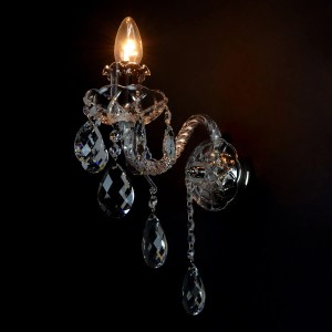 Casa Padrino Lámpara de pared de cristal barroco de lujo Plata 10 x 25 x H. 20 cm - Suntuosa Lámpara de pared de latón con cristal de Bohemia - Muebles barrocos - Noble y suntuosa
