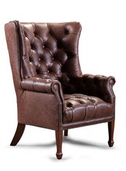 Casa Padrino Luxus Chesterfield Fußhocker Wrapper 83 x 75 x H. 98 cm - Eleganter Wohnzimmer Fußhocker mit Echtleder - Chesterfield Wohnzimmer Möbel Casa Padrino Luxus Chesterfield Fußhocker Wrapper 83 x 75 x H. 98 cm - Eleganter Wohnzimmer Fußhocker mit Echtleder - Chesterfield Wohnzimmer Möbel