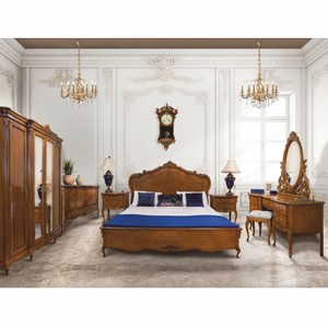 Casa Padrino Luxus Barock Schlafzimmer Set Braun 180 x 200 cm - 1 Doppelbett mit Kopfteil & 2 Nachttische - Barock Schlafzimmer Möbel