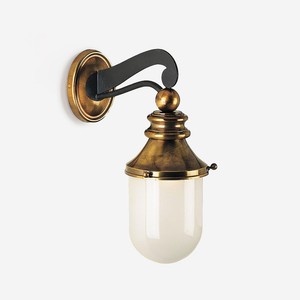 Casa Padrino Luxury Outdoor Lantern Polished Brass Ø 15 x H. 31 cm Casa Padrino Luxury Outdoor Lantern Polished Brass Ø 15 x H. 31 cm