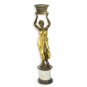 Casa Padrino Scultura in Bronzo di Lusso Portatrice Orientale con Coppa su Colonna in Marmo Bronzo / Oro H. 188 cm - Figura in Bronzo con Base in Marmo - Figura Decorativa
