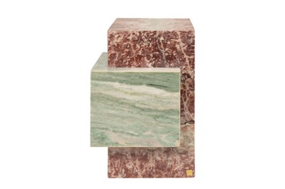 Casa Padrino Mesa Auxiliar de Mármol de Lujo Verde / Rosa 35 x 35 x H. 51 cm - Mesa Auxiliar en Forma de Bloque de Ónix Indian Green y Mármol Rosalia Pink de Alta Calidad - Muebles de Lujo Casa Padrino Mesa Auxiliar de Mármol de Lujo Verde / Rosa 35 x 35 x H. 51 cm - Mesa Auxiliar en Forma de Bloque de Ónix Indian Green y Mármol Rosalia Pink de Alta Calidad - Muebles de Lujo