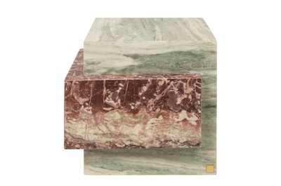 Casa Padrino Mesa Auxiliar de Mármol de Lujo Verde / Rosa 45 x 45 x H. 41 cm - Mesa Auxiliar Baja en Forma de Bloque de Ónix Indian Green y Mármol Rosalia Pink de Alta Calidad - Muebles de Lujo Casa Padrino Mesa Auxiliar de Mármol de Lujo Verde / Rosa 45 x 45 x H. 41 cm - Mesa Auxiliar Baja en Forma de Bloque de Ónix Indian Green y Mármol Rosalia Pink de Alta Calidad - Muebles de Lujo