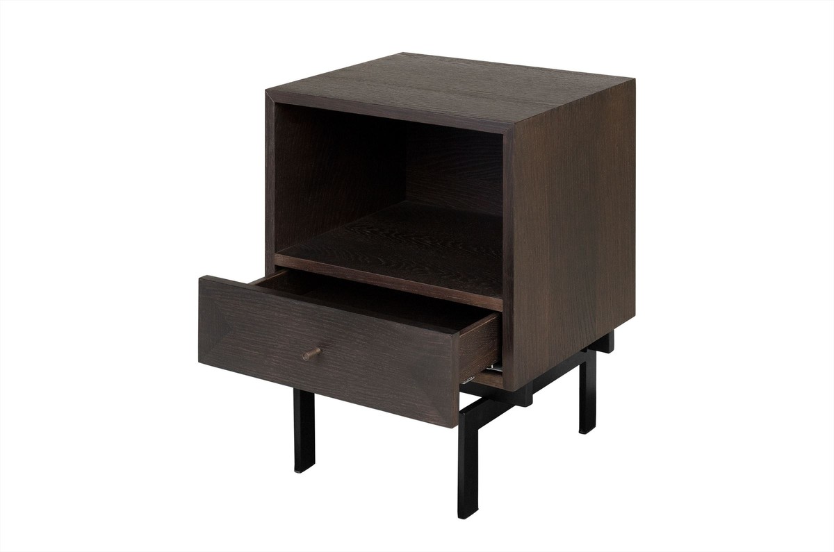 Casa Padrino Mesita de Noche de Lujo Marrón / Negro 45 x 40 x H. 60 cm - Mesita de Noche con Chapa de Roble en un Cálido Tono Marrón y Estructura de Acero Negra - Muebles de Lujo Casa Padrino Mesita de Noche de Lujo Marrón / Negro 45 x 40 x H. 60 cm - Mesita de Noche con Chapa de Roble en un Cálido Tono Marrón y Estructura de Acero Negra - Muebles de Lujo