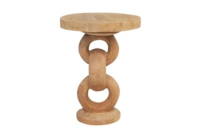 Casa Padrino Mesa Auxiliar de Madera Maciza de Lujo Natural Ø 49 x H. 64 cm - Mesa Auxiliar Escultural de Madera de Dimb Tallada a Mano con Motivo de Eslabón de Cadena - Muebles de Lujo Casa Padrino Mesa Auxiliar de Madera Maciza de Lujo Natural Ø 49 x H. 64 cm - Mesa Auxiliar Escultural de Madera de Dimb Tallada a Mano con Motivo de Eslabón de Cadena - Muebles de Lujo