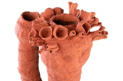 Casa Padrino Luxus Deko Skulptur Koralle Terrakottafarben 30 x 30 x H. 65 cm - Durchbrochene Terrakotta Skulptur in organischer Korallenform - Luxus Deko Accessoires