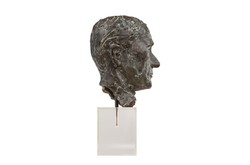 Casa Padrino Escultura Decorativa de Lujo Figura de Bronce Bronce / Marrón 15 x 23 x H. 45 cm - Escultura de Bronce Macizo sobre Base de Plexiglás - Accesorios Decorativos de Lujo Casa Padrino Escultura Decorativa de Lujo Figura de Bronce Bronce / Marrón 15 x 23 x H. 45 cm - Escultura de Bronce Macizo sobre Base de Plexiglás - Accesorios Decorativos de Lujo