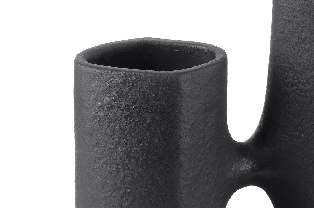 Casa Padrino Luxus Vase Schwarz 38,5 x 18 x H. 45 cm - Große Keramik Vase der Linked Serie mit strukturierter Oberfläche - Luxus Deko Accessoires Casa Padrino Luxus Vase Schwarz 38,5 x 18 x H. 45 cm - Große Keramik Vase der Linked Serie mit strukturierter Oberfläche - Luxus Deko Accessoires