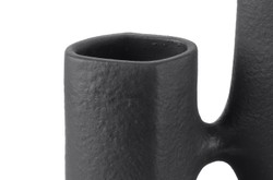 Casa Padrino Luxus Vase Schwarz 38,5 x 18 x H. 45 cm - Große Keramik Vase der Linked Serie mit strukturierter Oberfläche - Luxus Deko Accessoires Casa Padrino Luxus Vase Schwarz 38,5 x 18 x H. 45 cm - Große Keramik Vase der Linked Serie mit strukturierter Oberfläche - Luxus Deko Accessoires