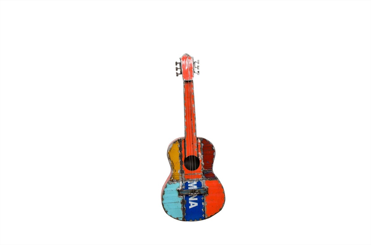 Casa Padrino Luxury Decorative Object 37 x 10 x H. 100 cm - Decorative Guitar made of Recycled Oil Barrel Metal - Luxury Deco Accessories Casa Padrino Luxury Decorative Object 37 x 10 x H. 100 cm - Decorative Guitar made of Recycled Oil Barrel Metal - Luxury Deco Accessories