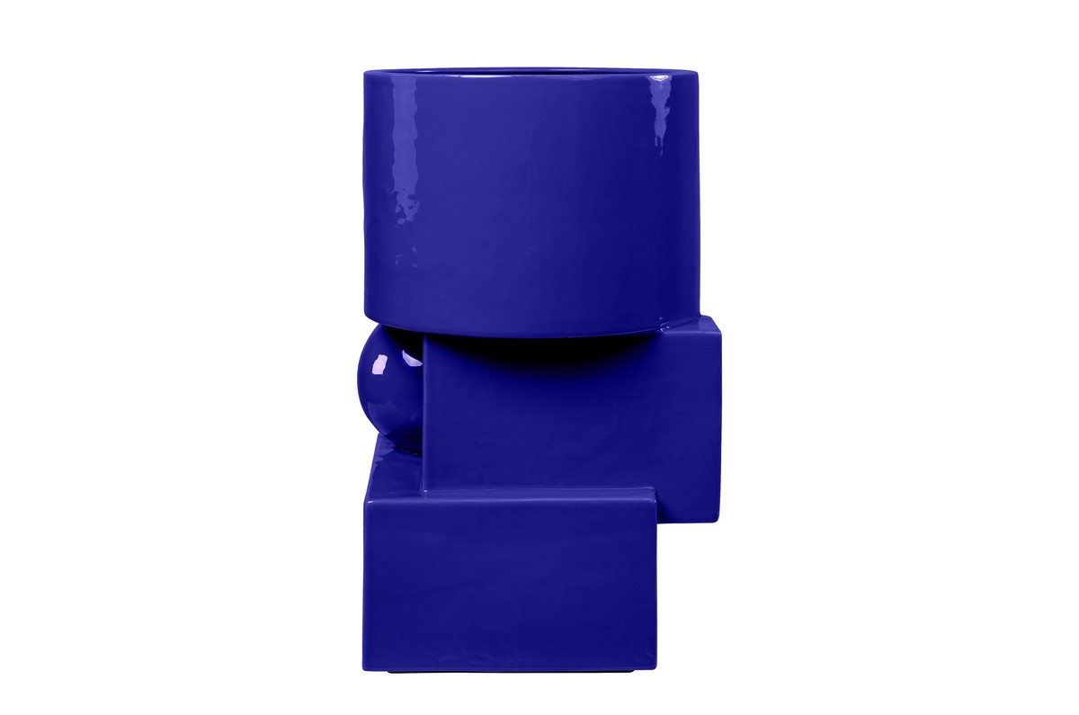 Casa Padrino Macetero de Lujo Azul 28 x 25 x H. 43,5 cm - Alto Macetero de Loza con Acabado Cobalt Blue - Accesorios de Decoración de Lujo Casa Padrino Macetero de Lujo Azul 28 x 25 x H. 43,5 cm - Alto Macetero de Loza con Acabado Cobalt Blue - Accesorios de Decoración de Lujo