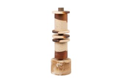 Casa Padrino Objeto Decorativo de Lujo Blanco Crema / Marrón Ø 12 x H. 38 cm - Pequeña Escultura Strata de Resina y Arena - Accesorios Decorativos de Lujo