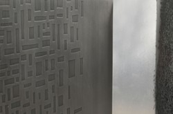 Casa Padrino Decoración de Pared de Lujo Plata 103,5 x 12,5 x H. 101,5 cm - Relieve de Pared de Dos Piezas Edge de Acero con Acabado Níquel Antiguo Grabado - Accesorios Decorativos de Lujo