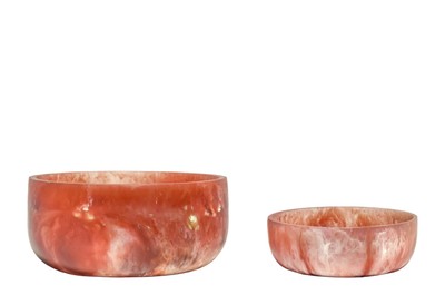 Casa Padrino Luxury Bowl Set of 2 Beige / Wine Red - Elegant Decorative Bowls made of Translucent Resin in Ruby Red and Cream - Luxury Deco Accessories