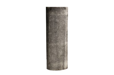 Casa Padrino Luxus Vasen 2er Set Schwarz / Weiß - 2 ovale Vasen aus feinem Porzellan in Schwarz-Weiß - Luxus Deko Accessoires
