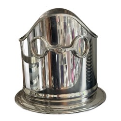 Casa Padrino Luxus Flaschenkühler Silber mit Trensen Beschlag - Weinkühler auf Sockel Casa Padrino Luxus Flaschenkühler Silber mit Trensen Beschlag - Weinkühler auf Sockel