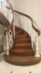 Casa Padrino balaustre de hierro fundido negro 21,5 x Al. 103 cm - Suntuoso balaustre decorativo con ornamento de volutas - Barandilla de balcón y escalera